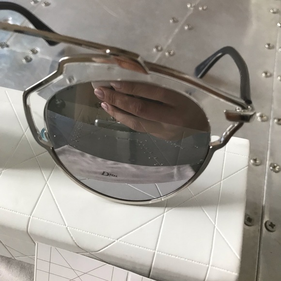 🎉🎊HOST PICK🎊 🎉Dior So Real Mirrored Sunglasses - Picture 6 of 8